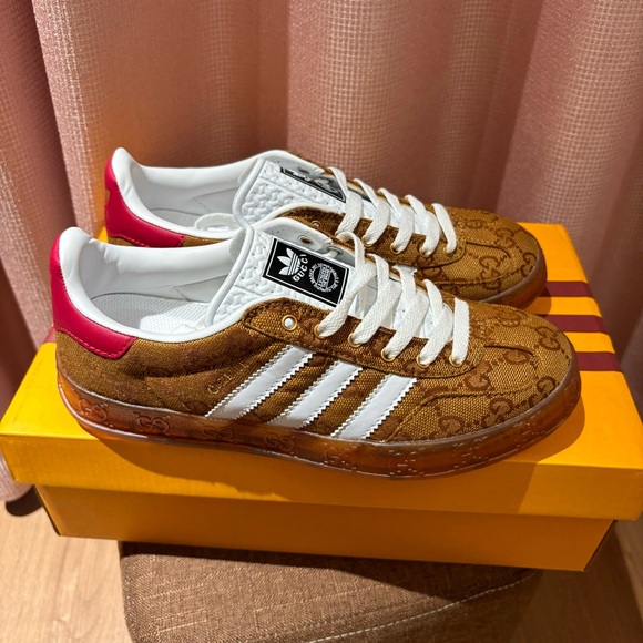 adidas Shoes - Adidas Brown Sneakers with White and Pink Highlights